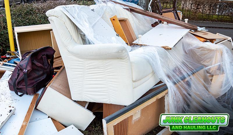 Furniture Removal in Lewisburg, Columbia, Fayetteville, Tennessee